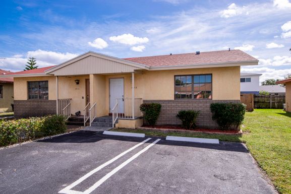 1713 Barton, Lake Worth Beach, FL 33460