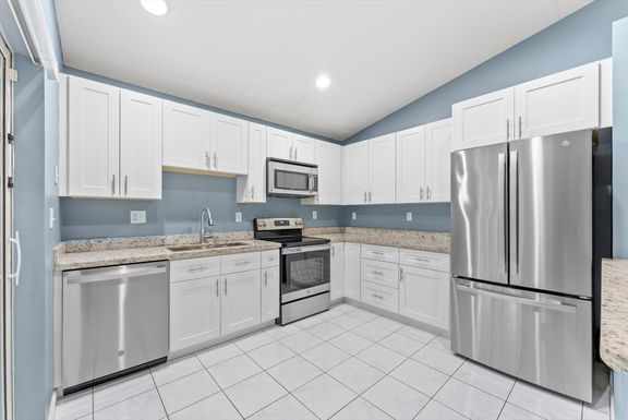 5857 Eagle Cay, Coconut Creek, FL 33073