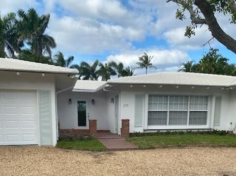 219 Ridgeview, Palm Beach, FL 33480