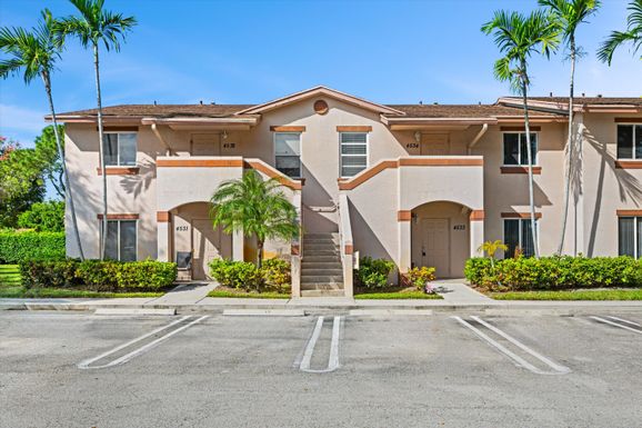 4534 Oak Terrace, Greenacres, FL 33463