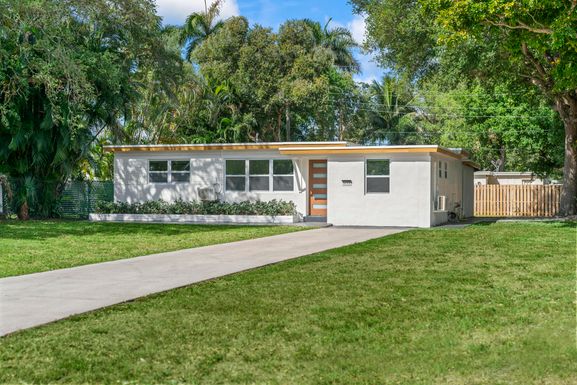 5221 28th, Dania Beach, FL 33312