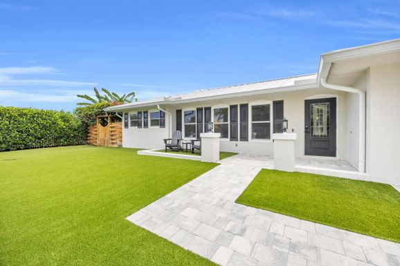 11 Splitrail, Jupiter, FL 33469