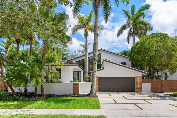 2668 41st, Boca Raton, FL 33434