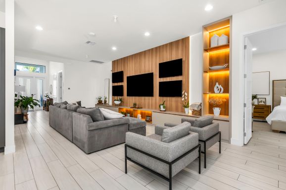 7284 Estero, Lake Worth, FL 33463