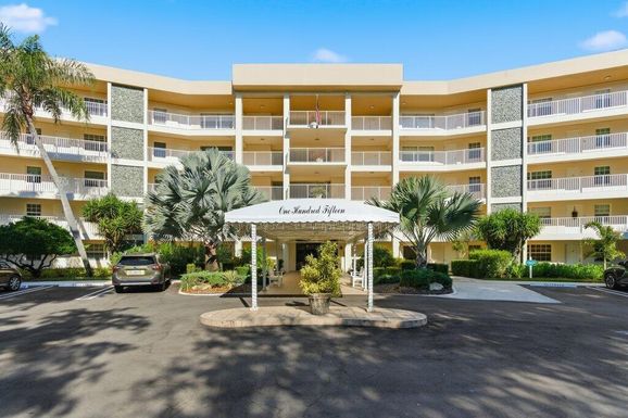 3505 Oaks, Pompano Beach, FL 33069