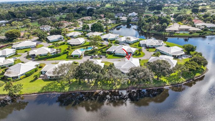 8 Slash Pine, Boynton Beach, FL 33436