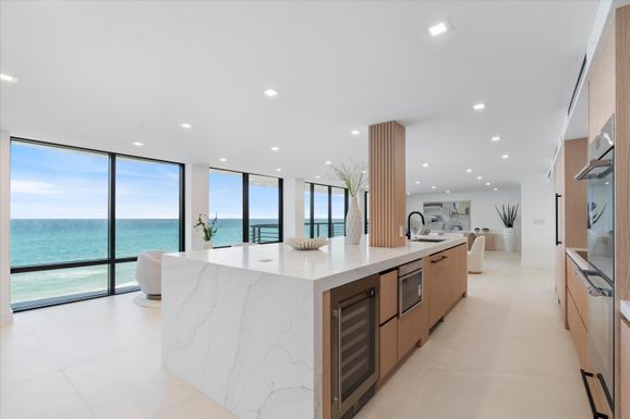 250 S. Ocean Blvd., Boca Raton, FL 33432