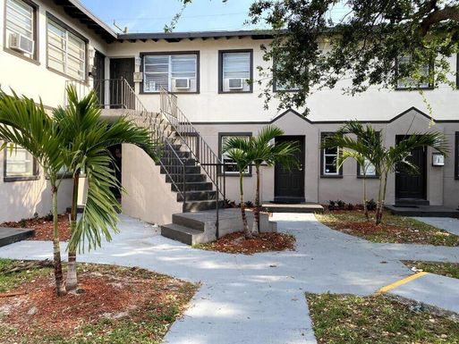 2722 Poinsettia, West Palm Beach, FL 33407
