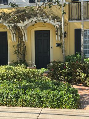1937 Olive, West Palm Beach, FL 33401