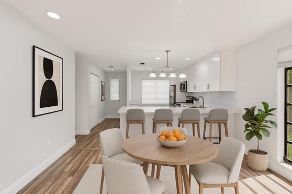 8536 Casa Del Lago, Boca Raton, FL 33433