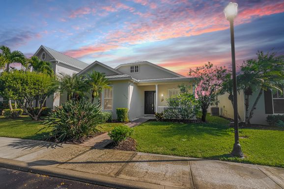 10558 Westlawn, Port Saint Lucie, FL 34987