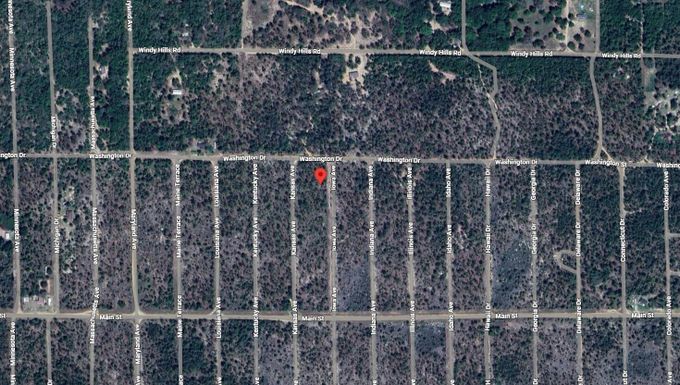 243 Iowa, Hawthorne, FL 32640