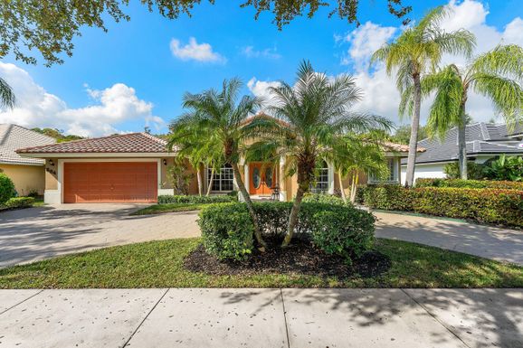 284 Cypress, Royal Palm Beach, FL 33411