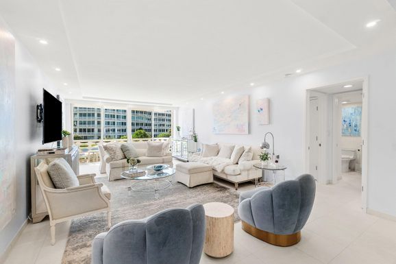 100 Sunrise, Palm Beach, FL 33480