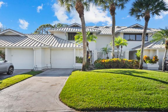 5662 Foxcross, Stuart, FL 34997