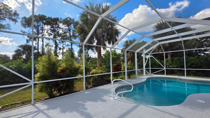 668 Walters, Port Saint Lucie, FL 34983