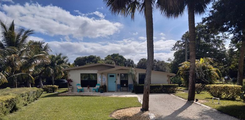 1150 County Line, Jensen Beach, FL 34957