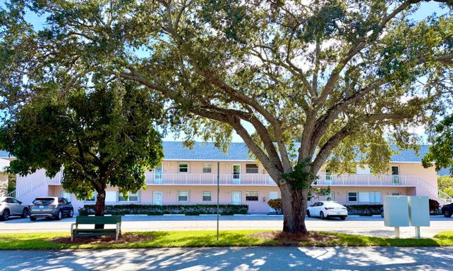 18081 Country Club Dr, Jupiter, FL 33469