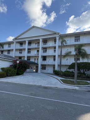 3710 Whitehall, West Palm Beach, FL 33401