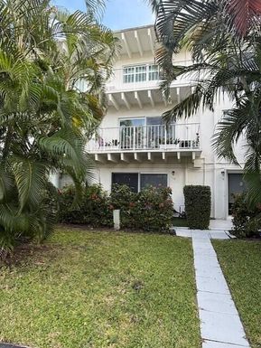 4001 Ocean, South Palm Beach, FL 33480