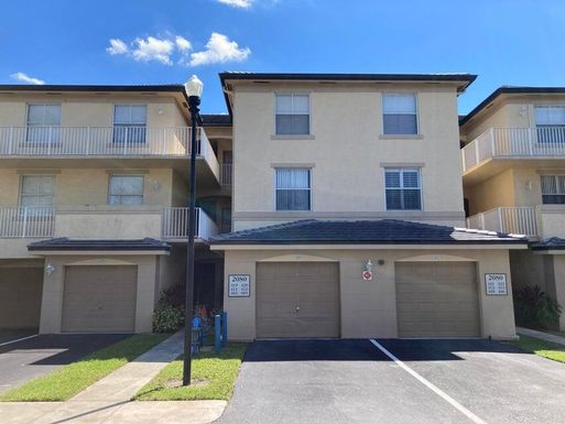 2080 Greenview Shores, Wellington, FL 33414