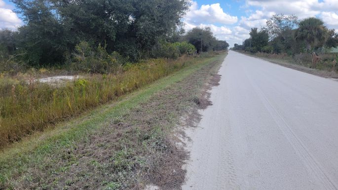 21321 272nd, Okeechobee, FL 34972