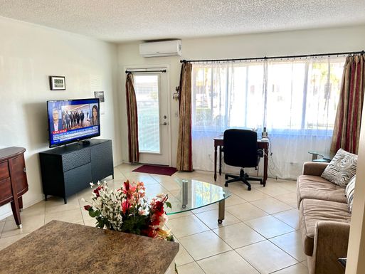 920 11th, Hallandale Beach, FL 33009