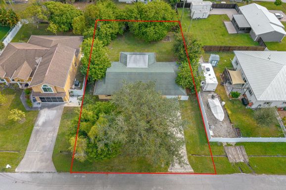 2491 Whitehorse, Port Saint Lucie, FL 34984