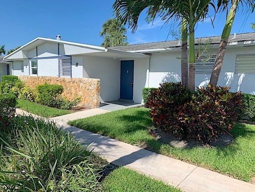 2667 Emory Dr, West Palm Beach, FL 33415