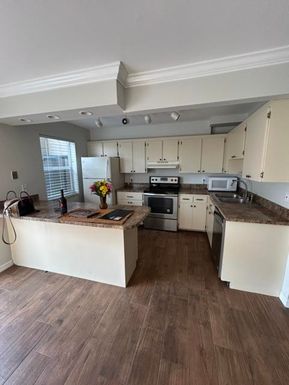 912 Sandtree, Palm Beach Gardens, FL 33403