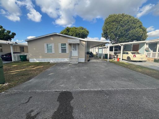 13281 10th, Davie, FL 33325