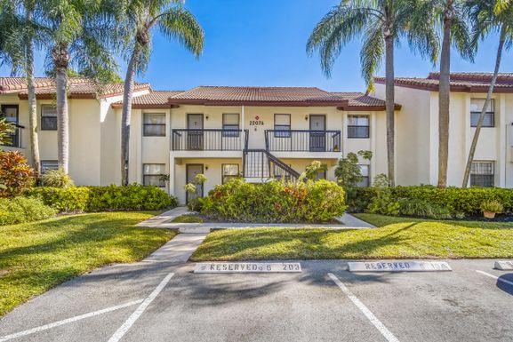 22076 Palms, Boca Raton, FL 33433