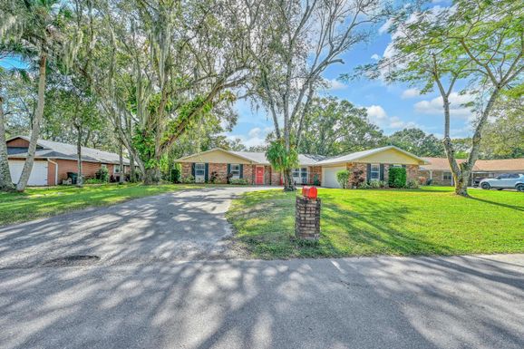 2601 Gray Twig, Fort Pierce, FL 34981