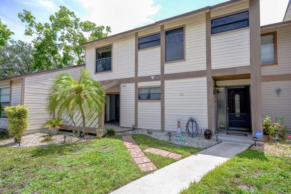 122 Sherwood, Jupiter, FL 33458