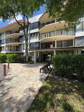 799 Jeffery, Boca Raton, FL 33487