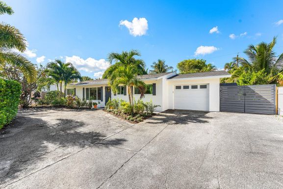 514 Dover, Tequesta, FL 33469