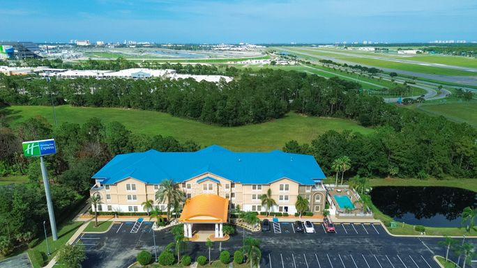 90 Professional, Daytona Beach, FL 32114