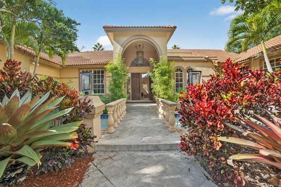 5328 Leitner, Coral Springs, FL 33067