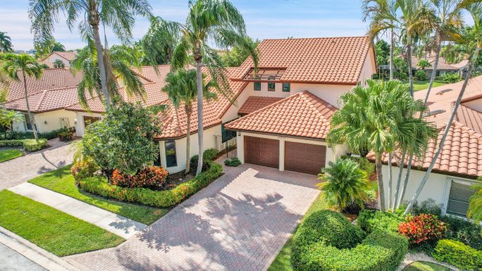 22573 Esplanada, Boca Raton, FL 33433