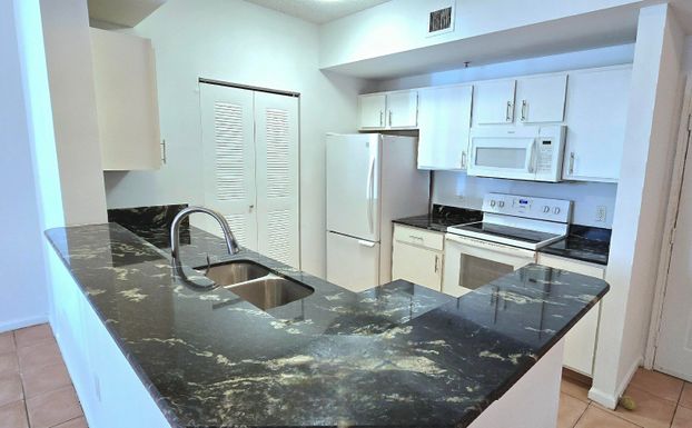 1000 Scotia, Hypoluxo, FL 33462