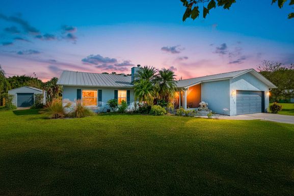 2025 Driftwood, Port Saint Lucie, FL 34953