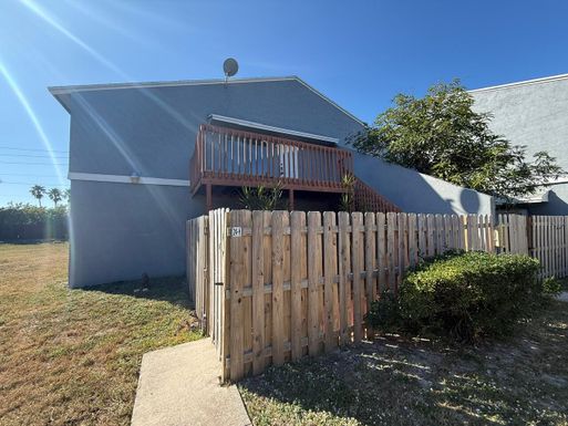 24 Crossings, Boynton Beach, FL 33435