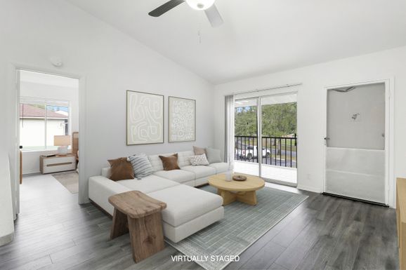 6392 Chasewood, Jupiter, FL 33458