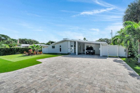 530 17th, Boca Raton, FL 33432