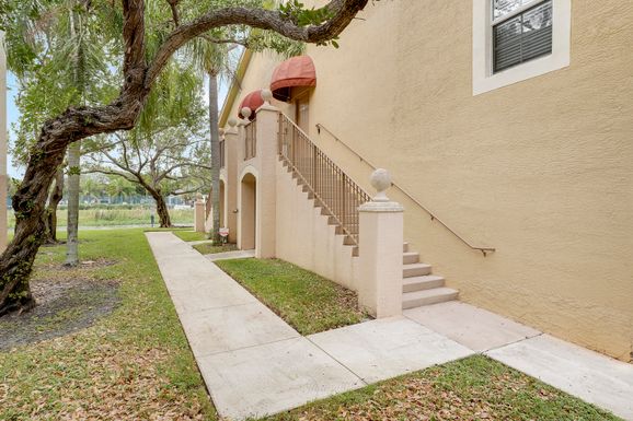 4171 San Marino, West Palm Beach, FL 33409