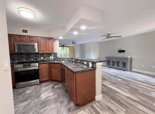 300 Scotia, Hypoluxo, FL 33462