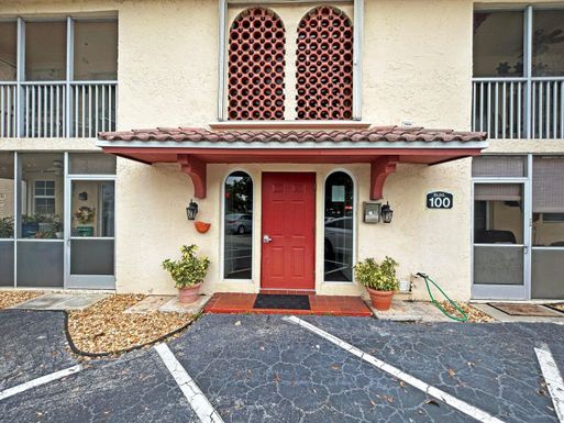 101 Mcnab, Pompano Beach, FL 33060