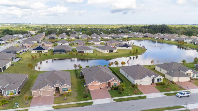 6 52nd, Vero Beach, FL 32968