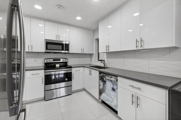 2515 Carambola, Coconut Creek, FL 33066