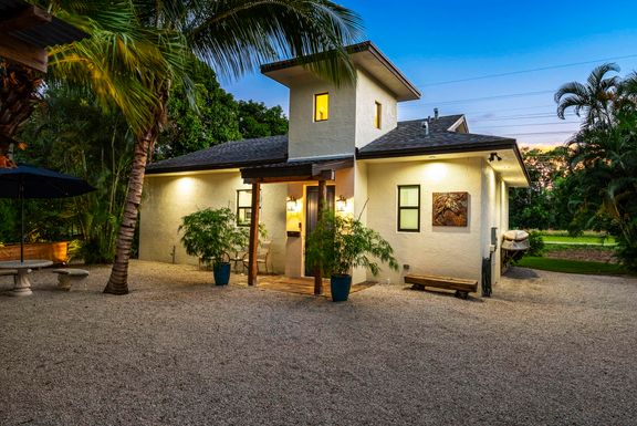 12466 Quercus, Wellington, FL 33414